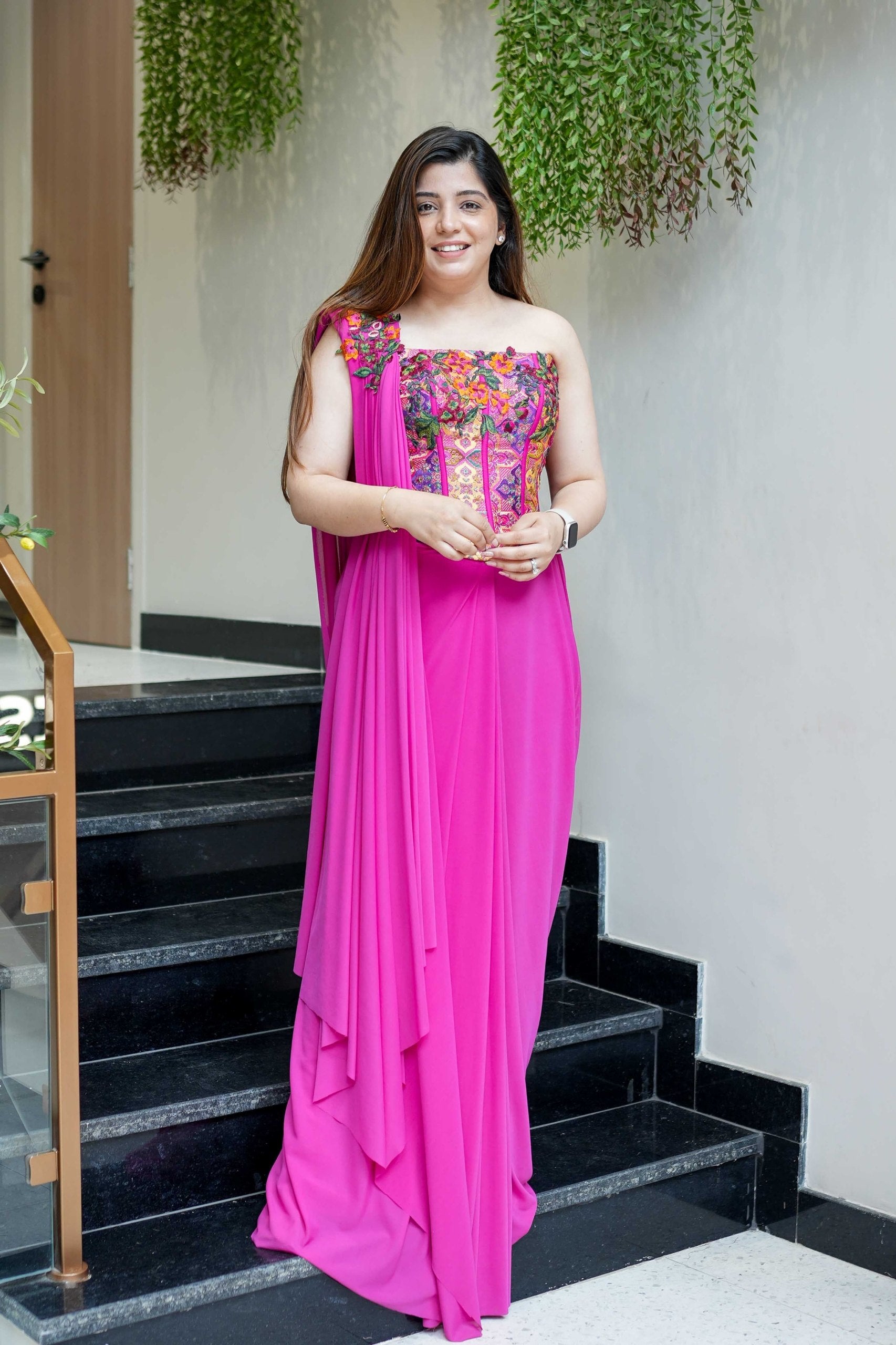 Premium Floral Embroidered Ready-to-Wear Saree – Hot Pink Designer Party Wear Collection 🌸💖