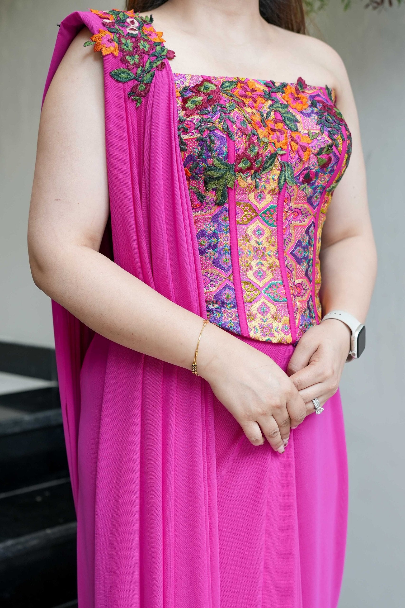 Premium Floral Embroidered Ready-to-Wear Saree – Hot Pink Designer Party Wear Collection 🌸💖