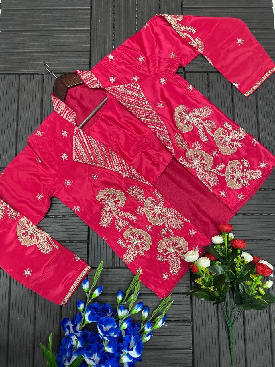 New Super Trending Party jacket with saree Reday to wear Embroidery work saree