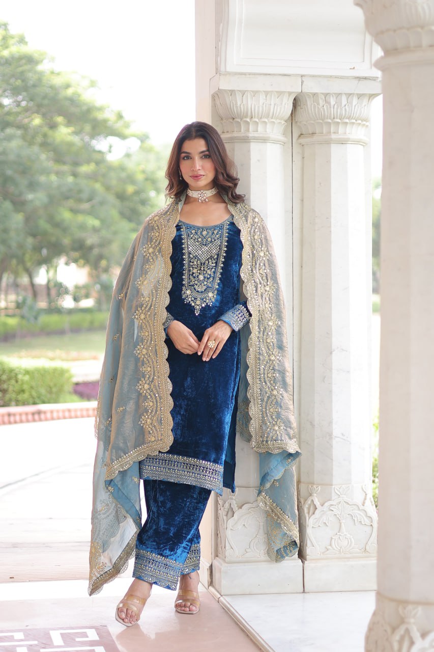 Bottle Green Sequins Embroidered Velvet Trouser Kameez