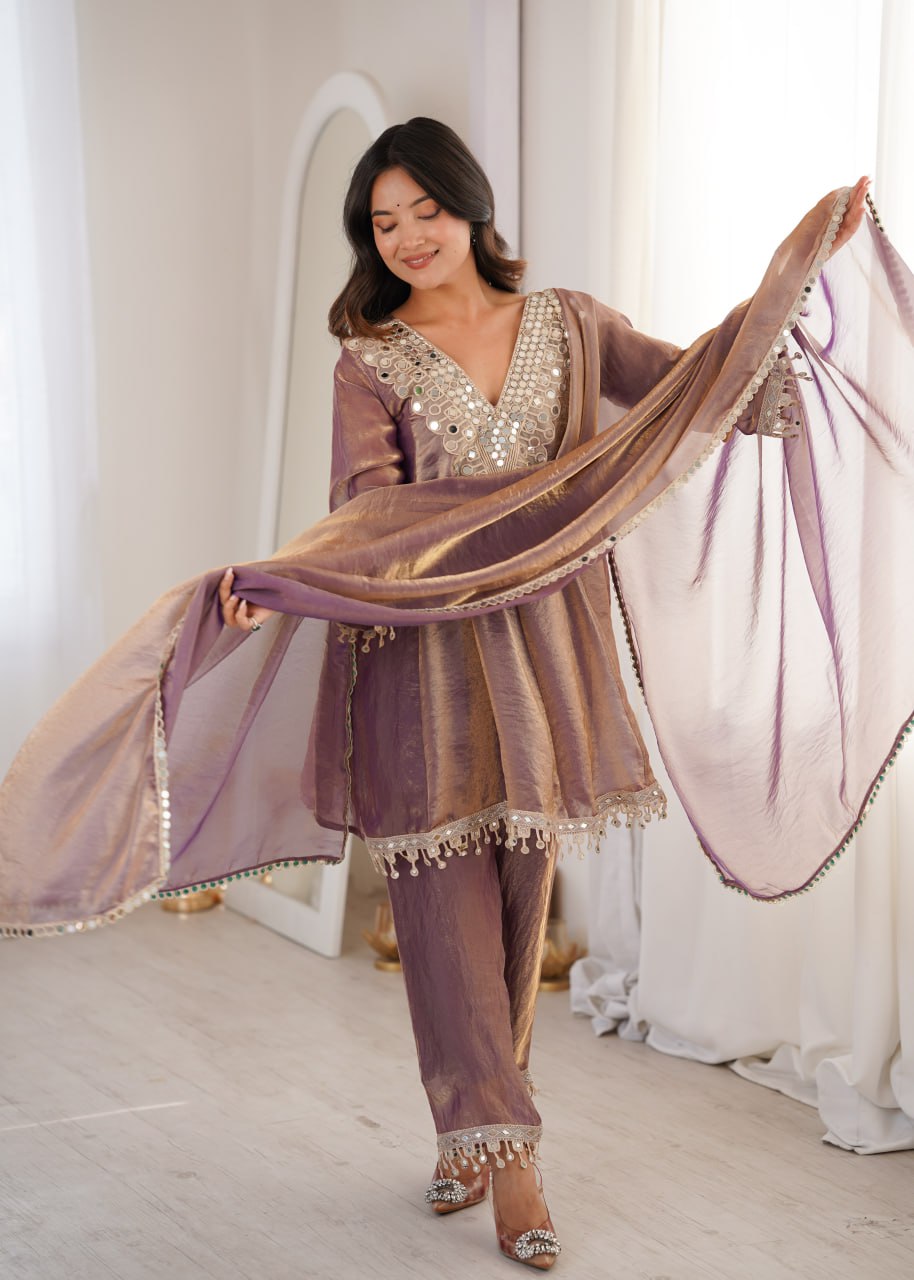 Festive Special Suit Set for Women – Rich Look Design