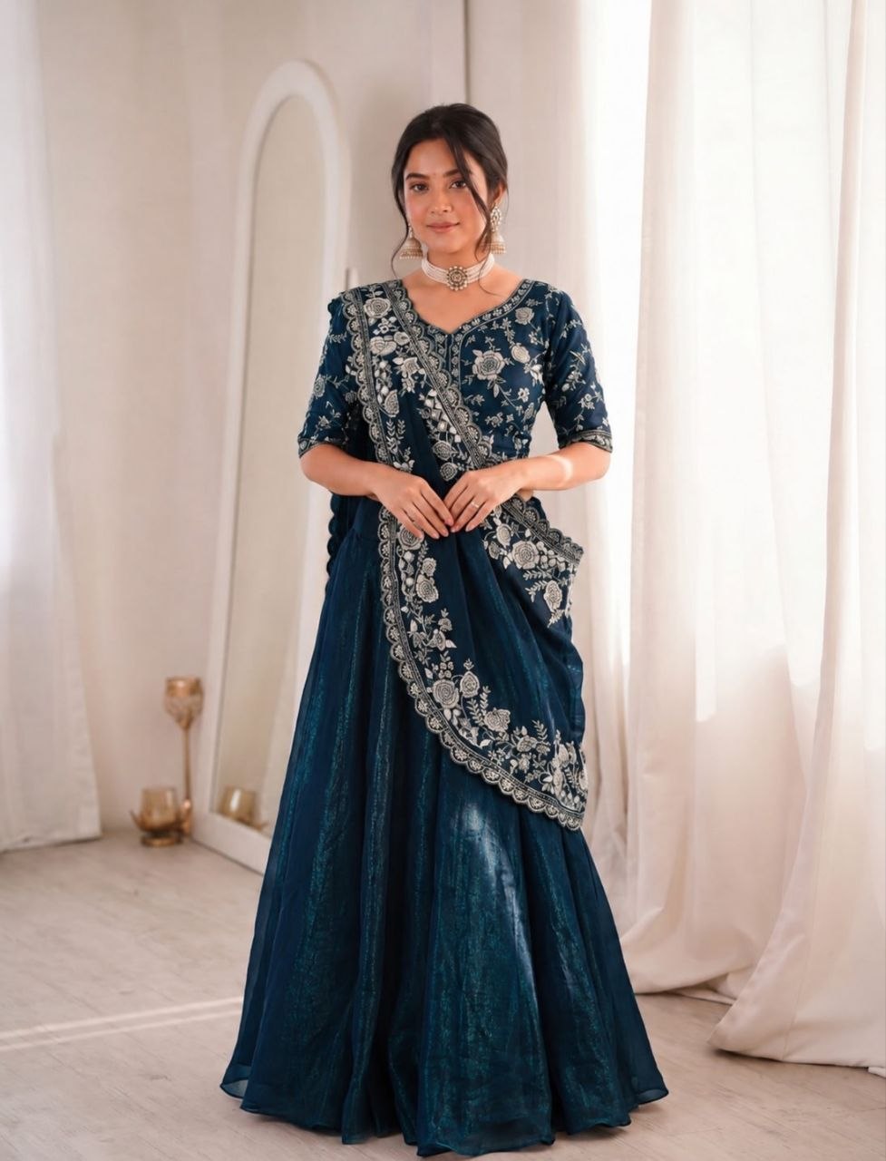 *🤷‍♀️New Launching Embroidery Work Lehenga Choli🤷‍♀️
