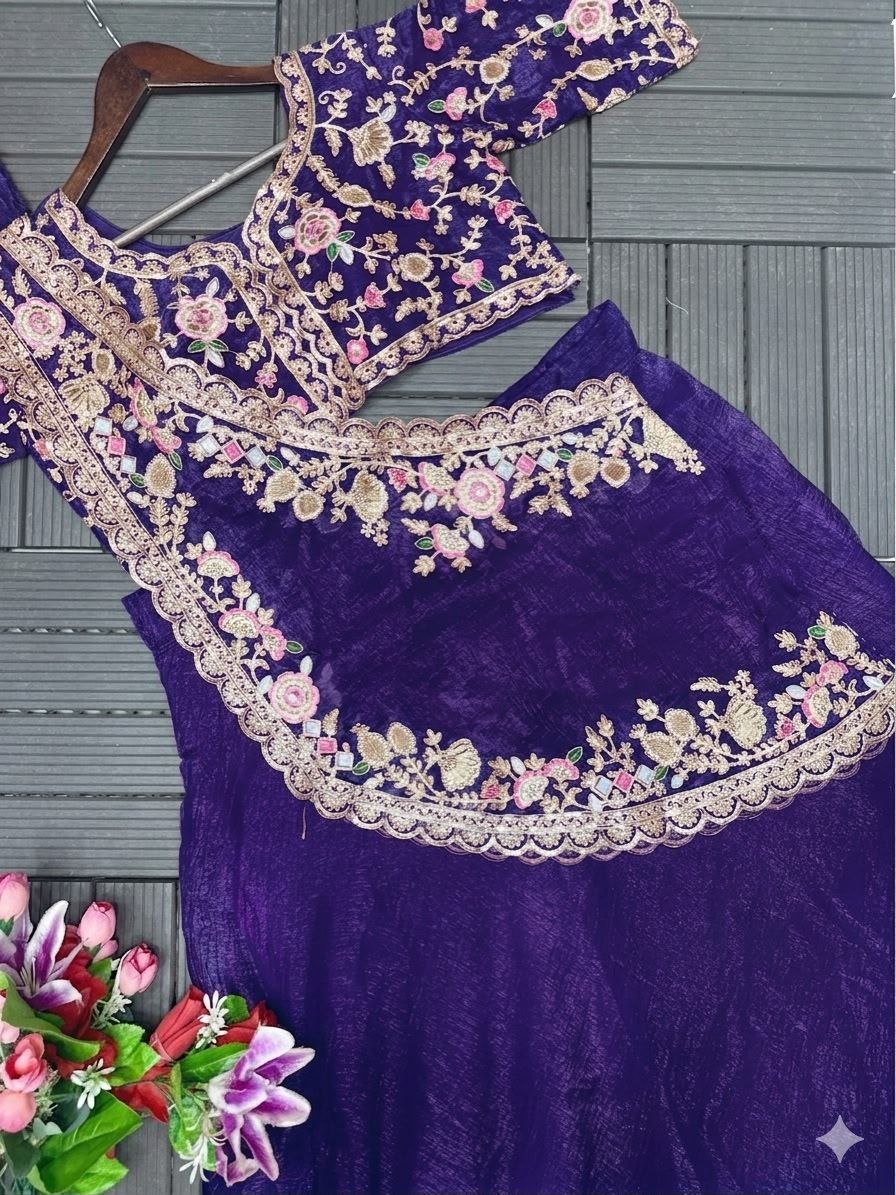 *🤷‍♀️New Launching Embroidery Work Lehenga Choli🤷‍♀️