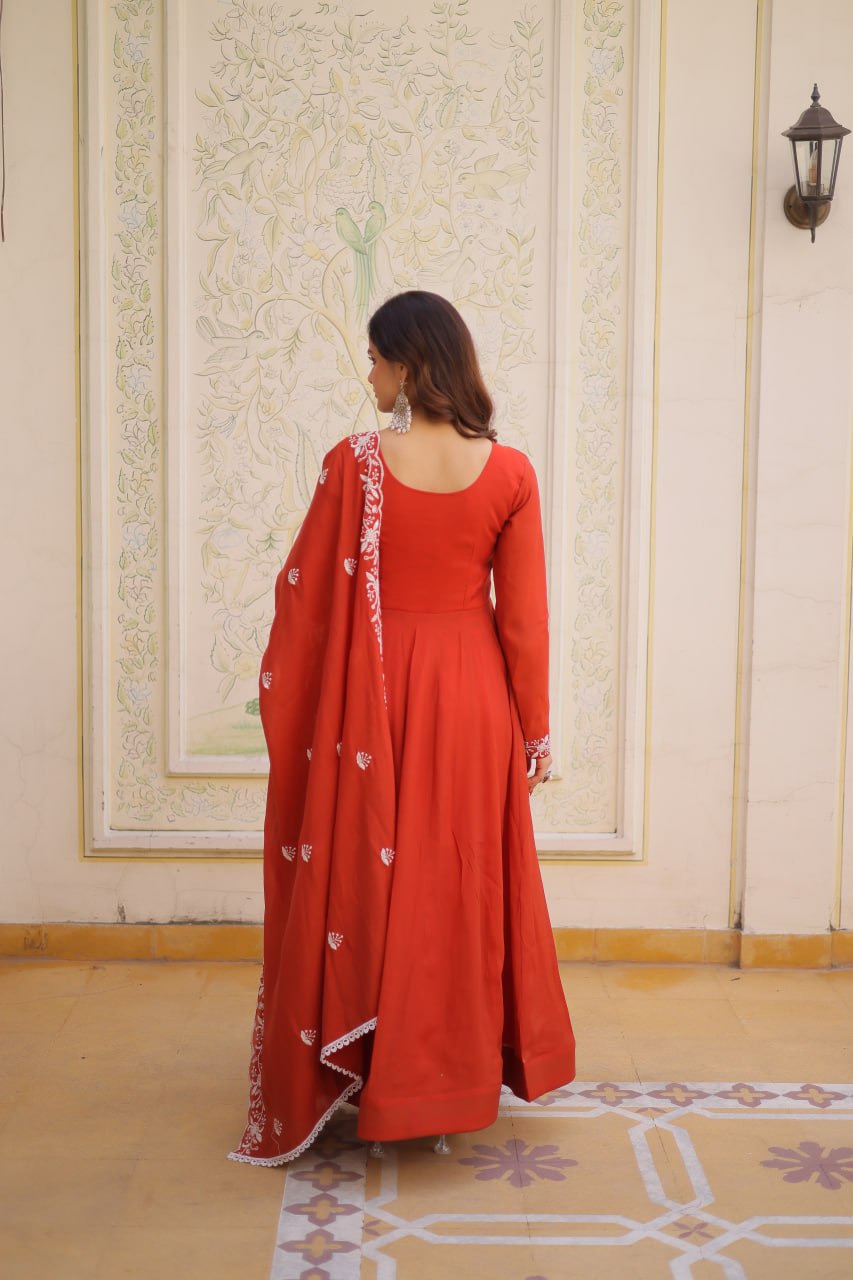 Elegant Red Anarkali Gown with Embroidered Dupatta – Festive & Wedding Wear