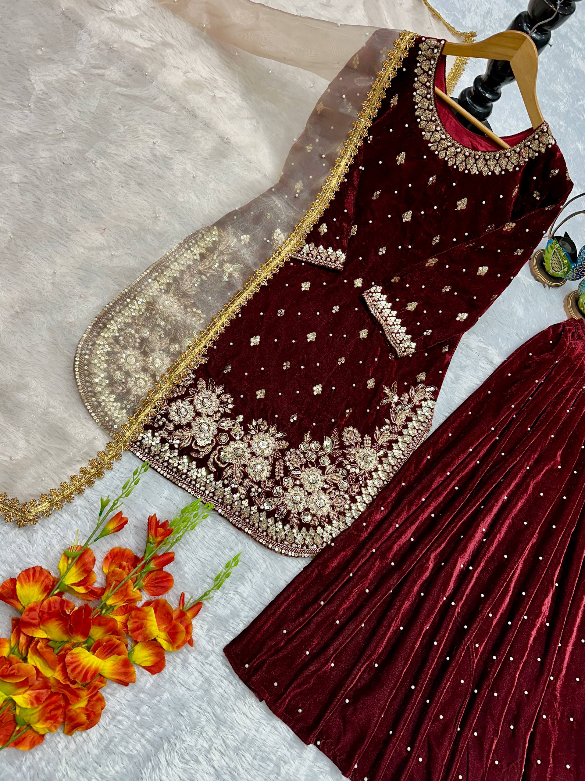 NEW ĐĚSIGNER PARTY WEAR TOP AND PANT PLAZO  WITH FANCY DUPPATA AND EMBROIDERY WORK