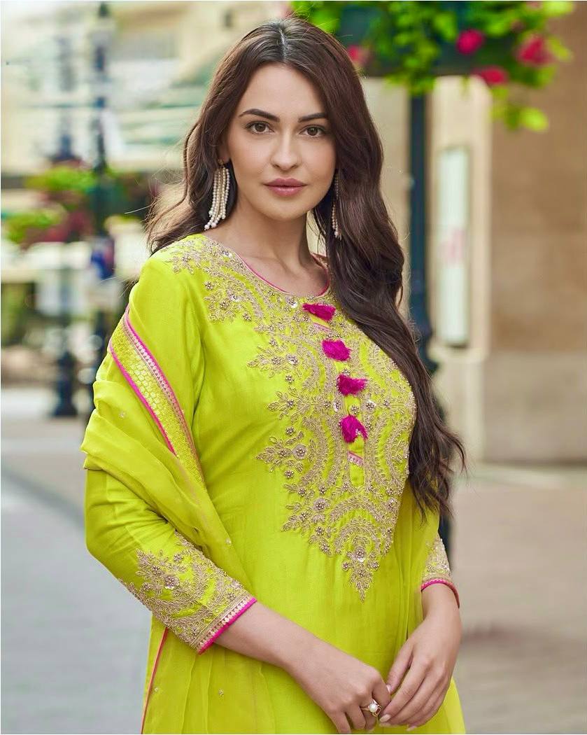 DESIGNER HEAVY FUAX GEORGETTE SHARARA SUIT SET