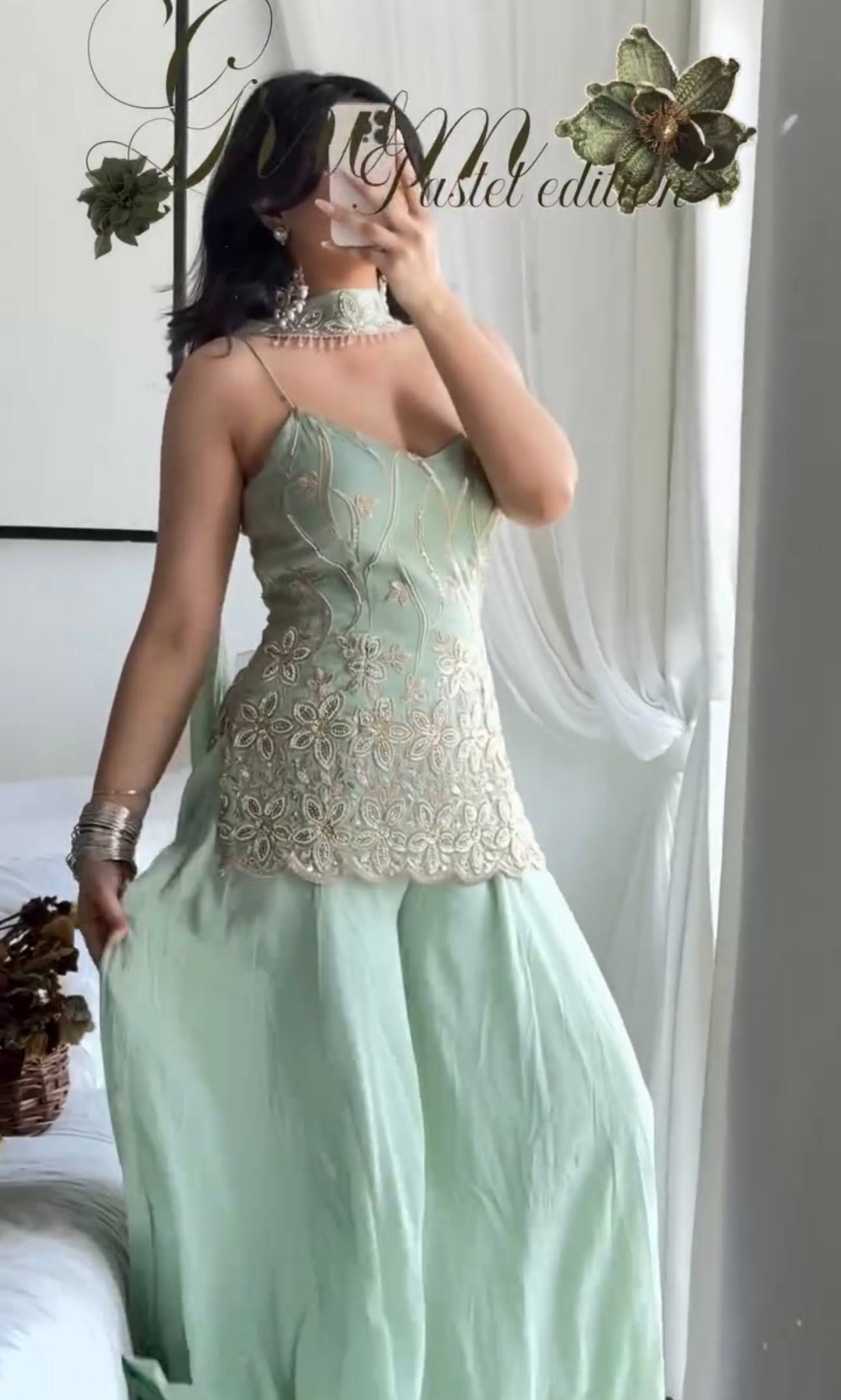 NEW LAUNCHING HEAVY 3 PIECES SUIT PAIR WITH EMBROIDERY WORK & FANCY LACE