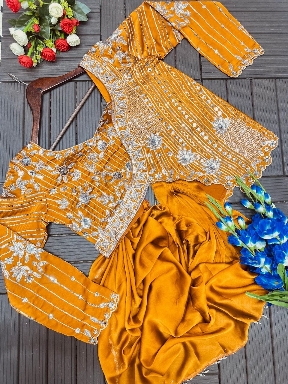 🤷‍♀️New Launching Embroidery Work Lehenga Choli🤷‍♀️