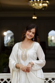 Elegant Off White Embroidered Kurti Plazzo Set with Dupatta | Designer Ethnic Wear for Women