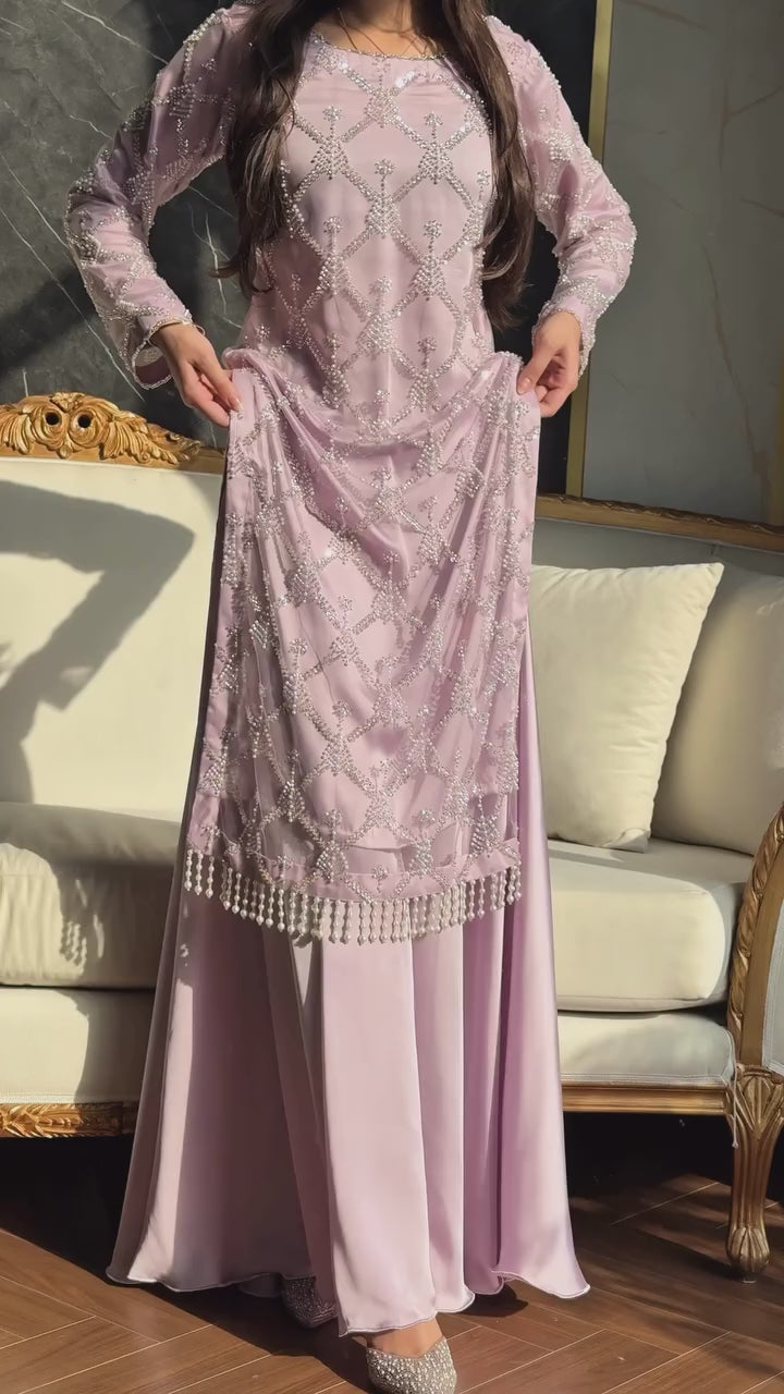 Graceful Long Kurta Set with Dupatta – Festive & Occasion Wear