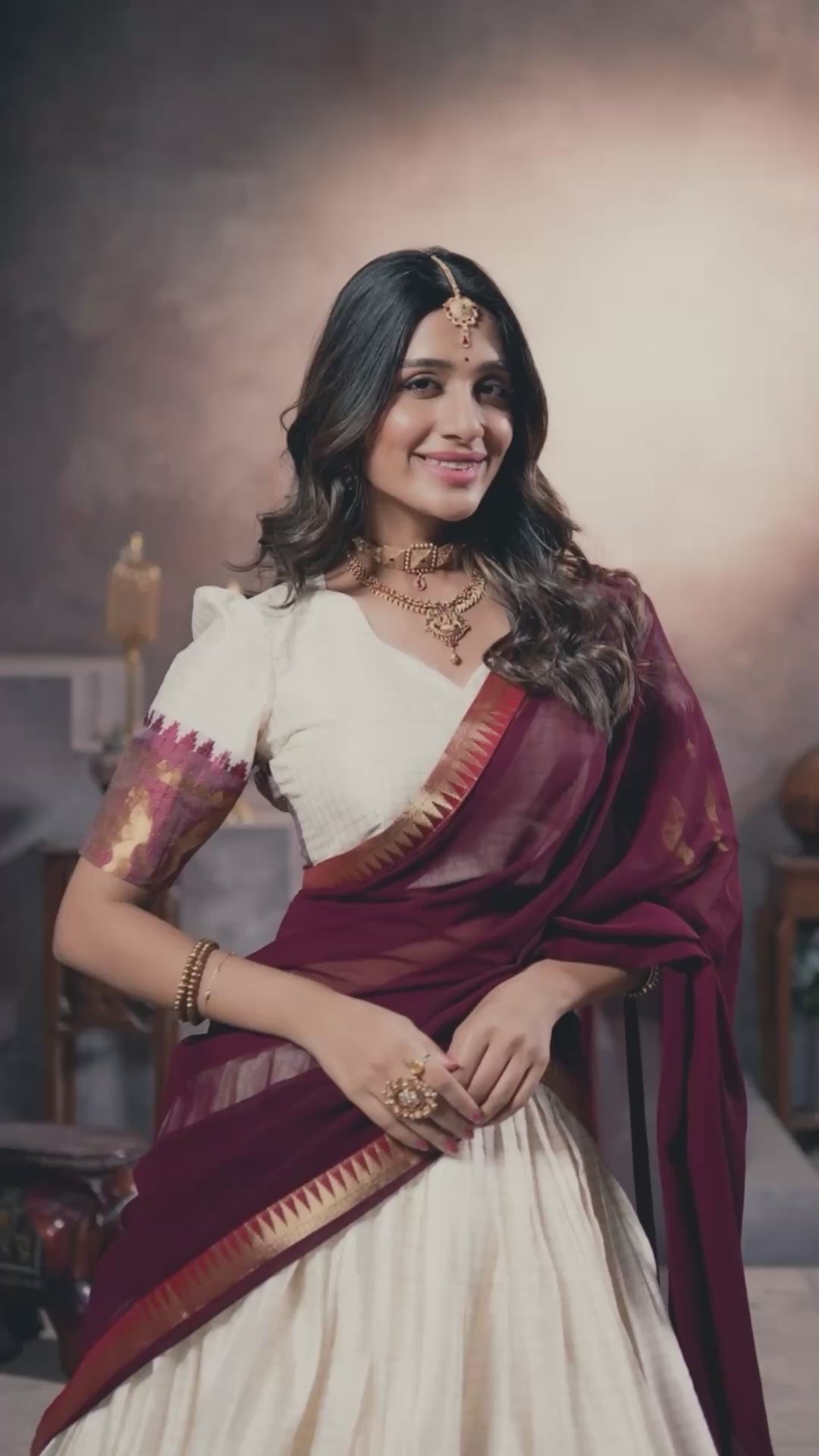 Elegant Cream Lehenga Choli with Maroon Dupatta – Traditional Wear